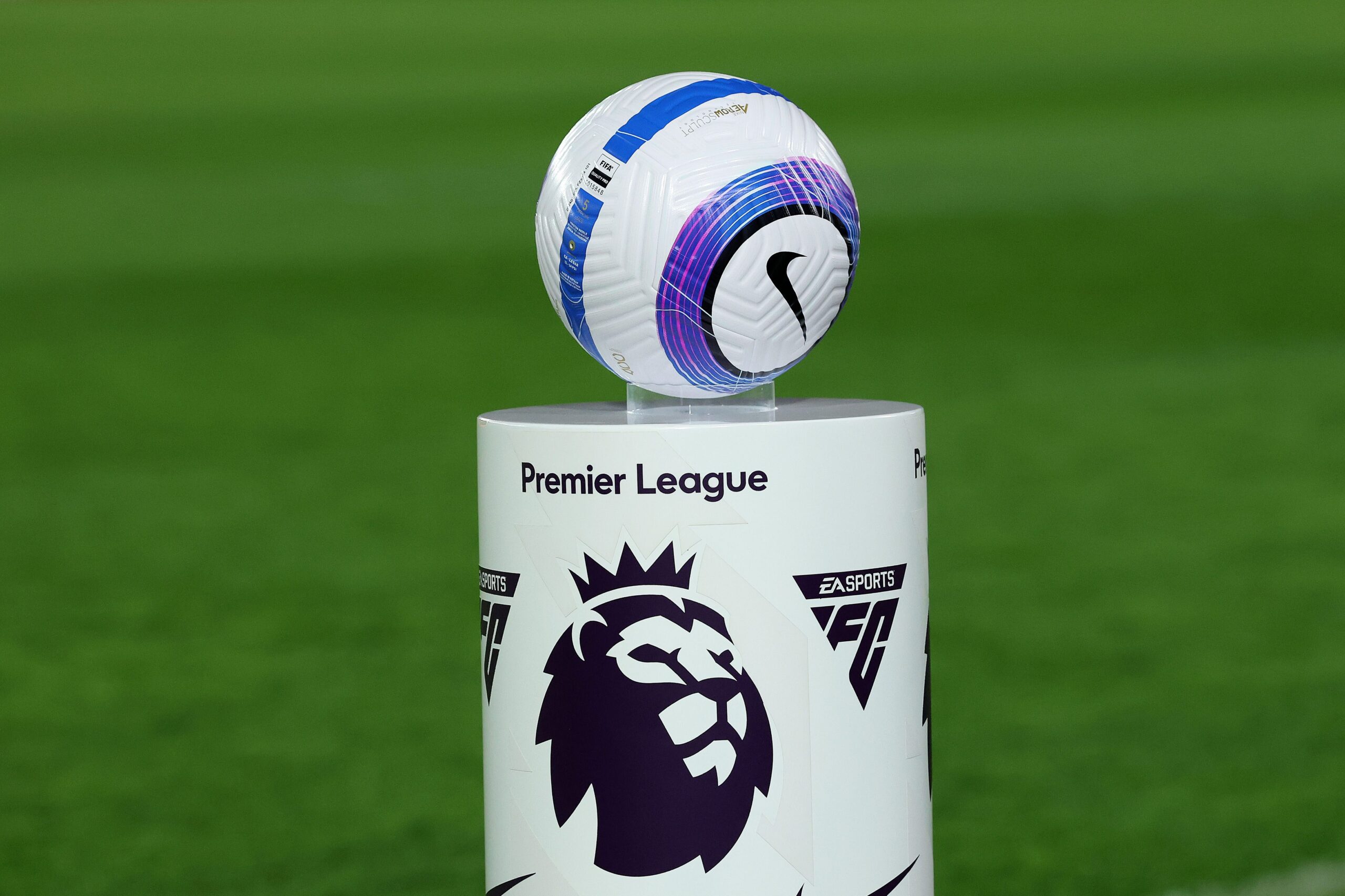 Allocating a Premier League 2021/22 Betting Budget Across Singles, Parlays, and Live Wagers
